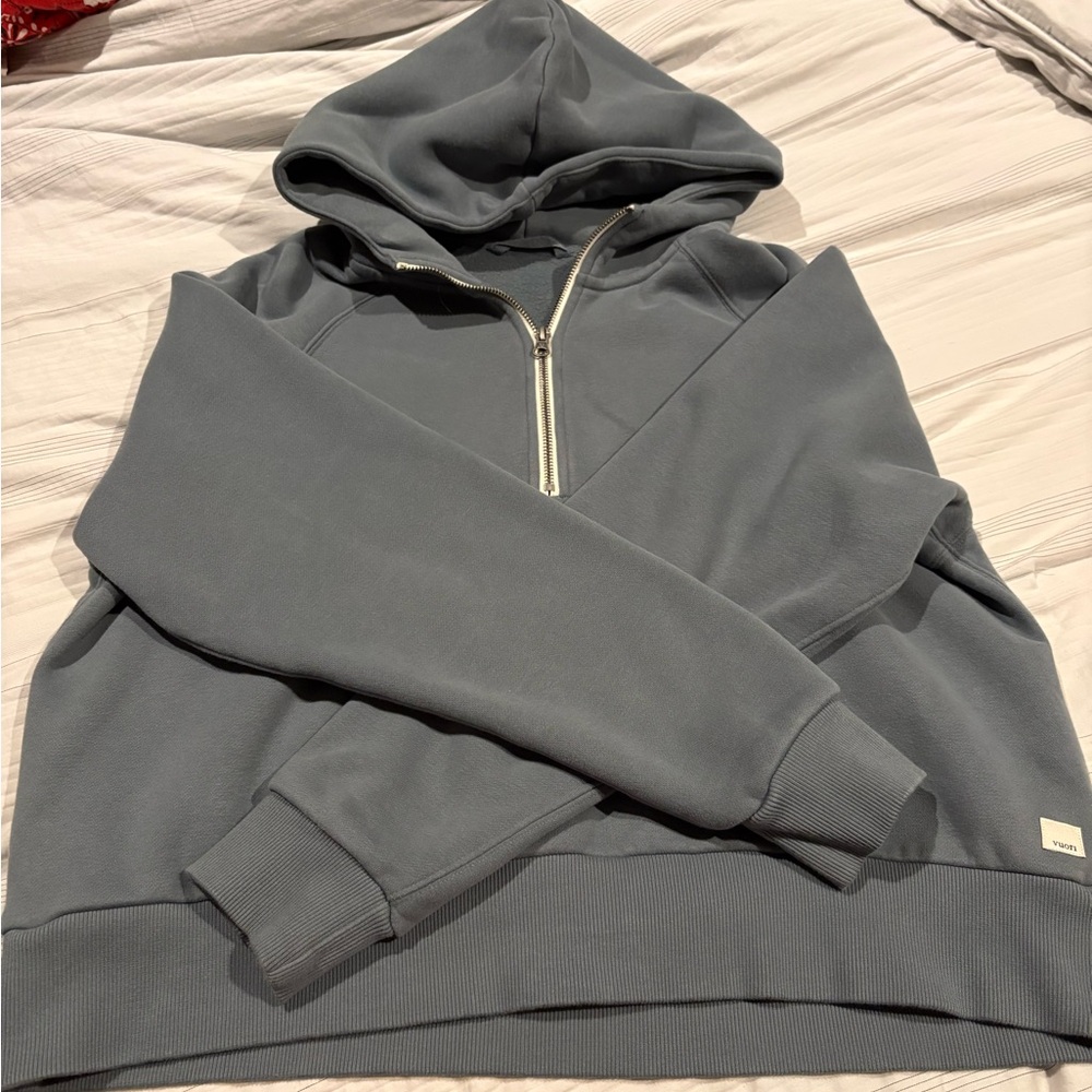 Vuori Women's teal restore half zip